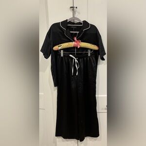 BCBGMaxAzria Black Satin Pajama Set. Size S